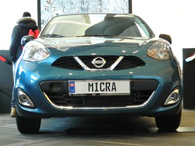 2015 Nissan Micra S: main